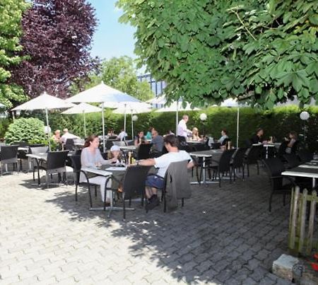 Hotel Ristorante Schloessli Meggen ภายนอก รูปภาพ