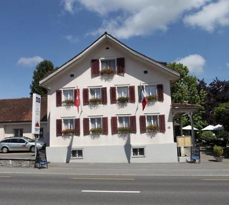 Hotel Ristorante Schloessli Meggen ภายนอก รูปภาพ