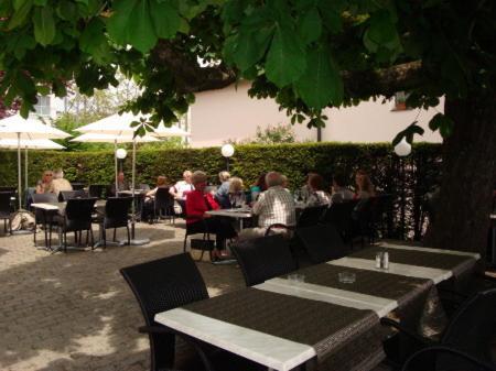 Hotel Ristorante Schloessli Meggen ภายนอก รูปภาพ