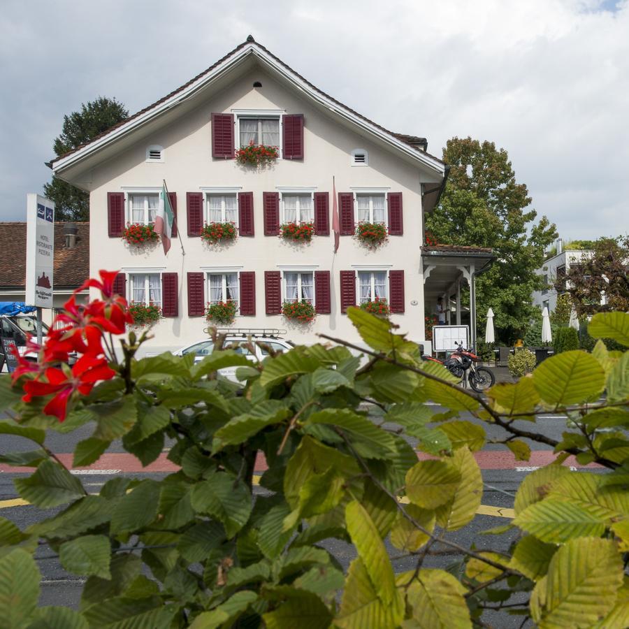 Hotel Ristorante Schloessli Meggen ภายนอก รูปภาพ